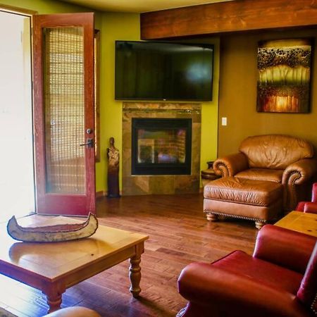 Luxury Riverfront Townhome Pagosa Springs Bagian luar foto